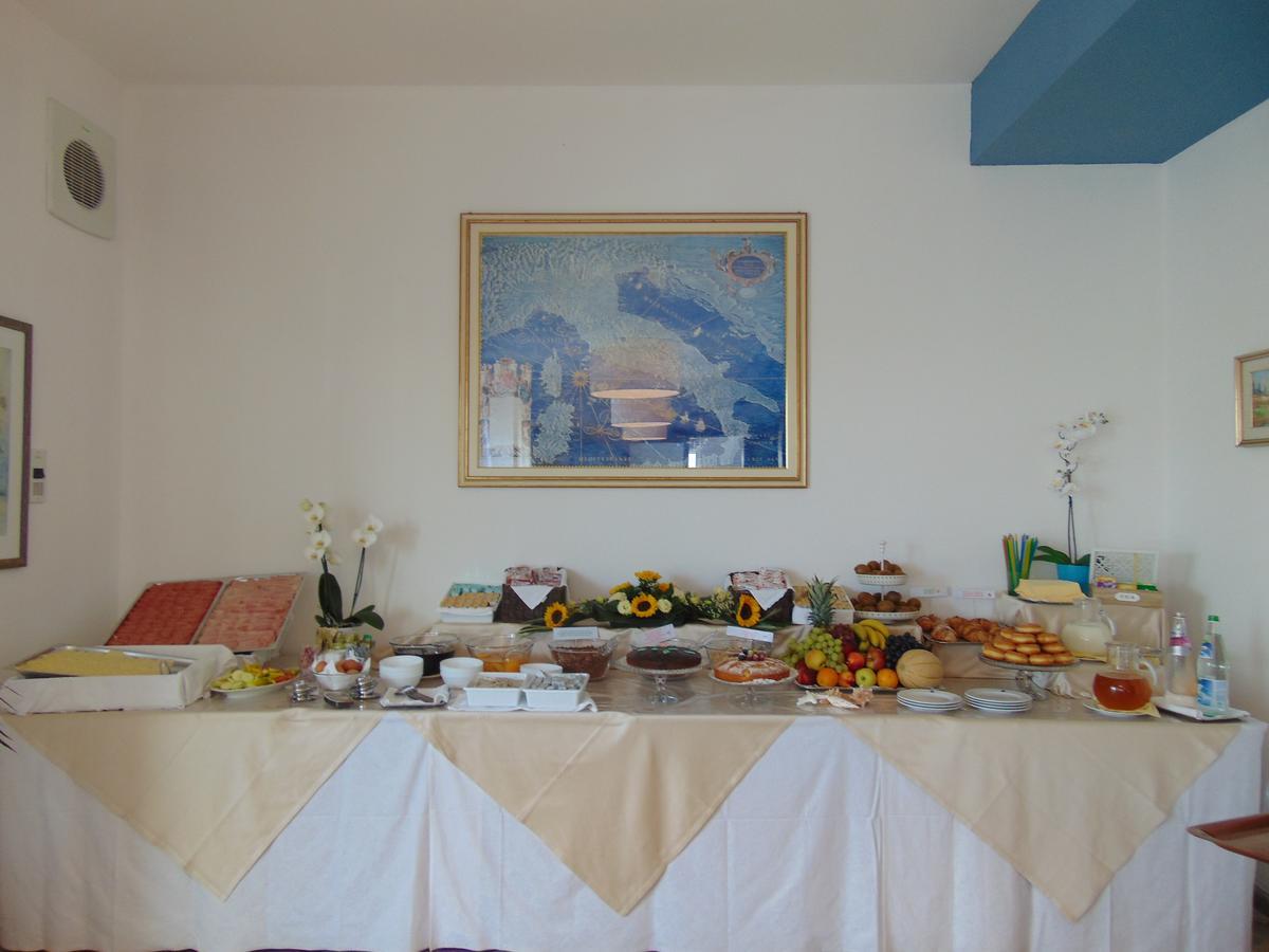 Hotel Stella Maris غرادو المظهر الخارجي الصورة
