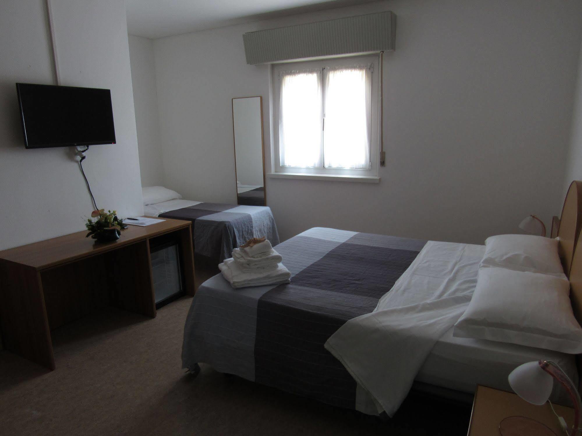 Hotel Stella Maris غرادو المظهر الخارجي الصورة